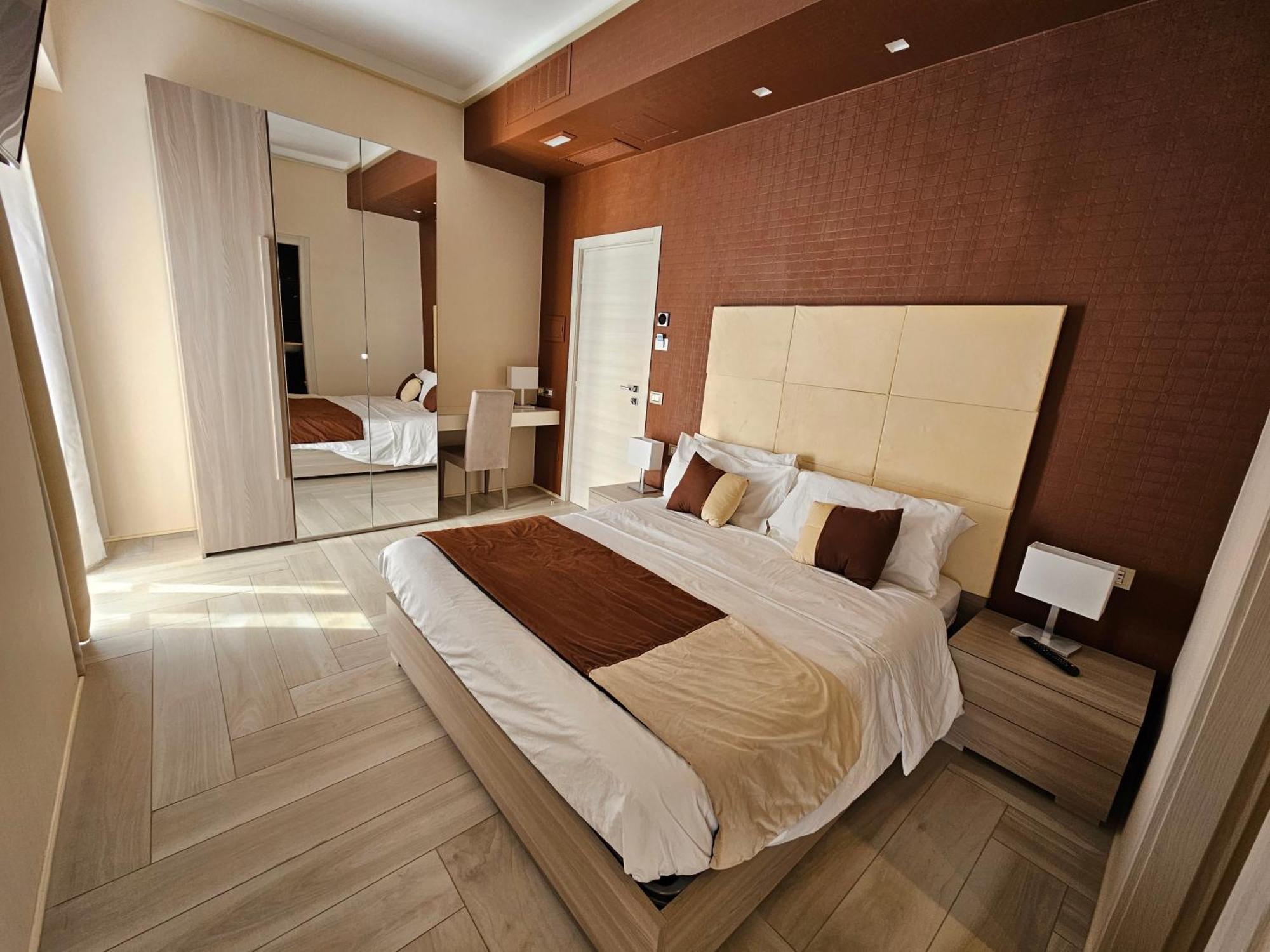Astoria Boutique Suites レッチェ エクステリア 写真